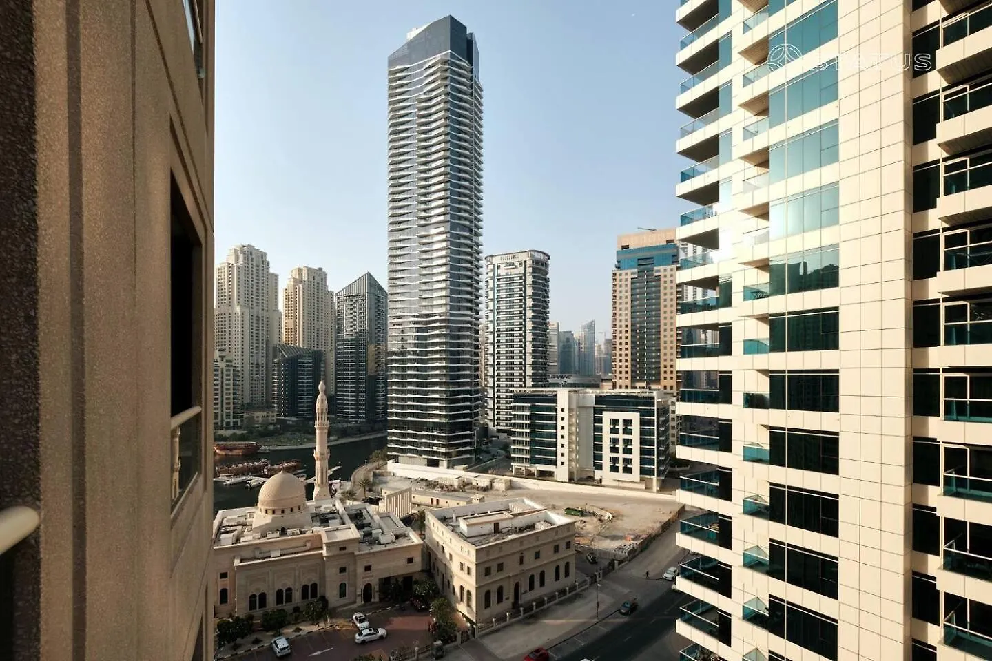 Апартаменты Marina View Manchester Tower Дубай