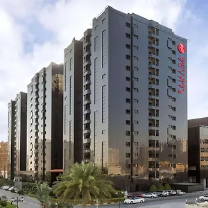 Ramada & By Wyndham Отель